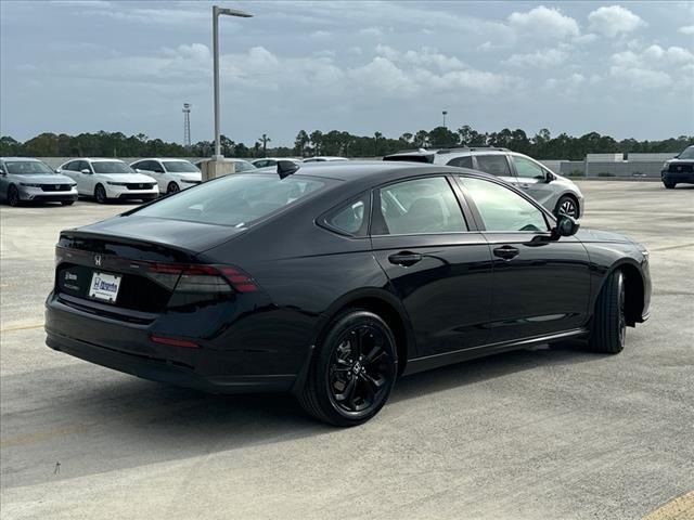 2025 Honda Accord Sedan SE