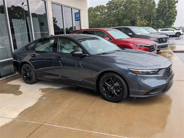 2025 Honda Accord Sedan SE