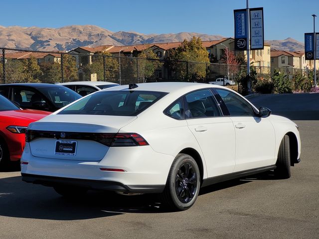 2025 Honda Accord Sedan SE