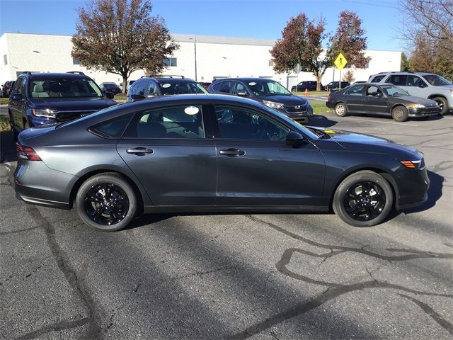 2025 Honda Accord Sedan SE