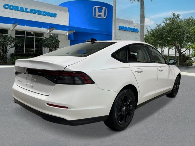 2025 Honda Accord Sedan SE