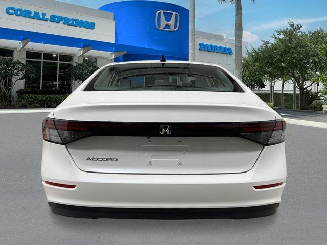 2025 Honda Accord Sedan SE