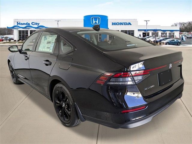 2025 Honda Accord Sedan SE