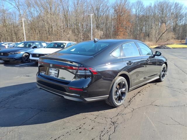 2025 Honda Accord Sedan SE