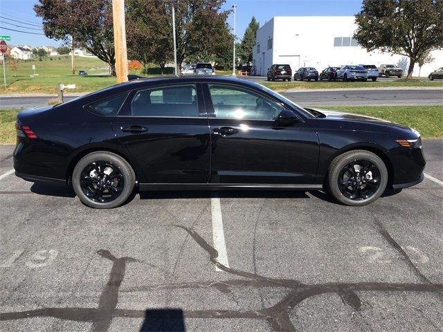 2025 Honda Accord Sedan SE