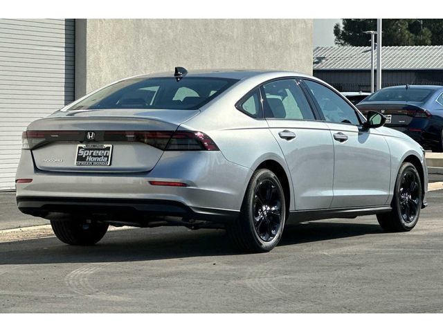 2025 Honda Accord Sedan SE