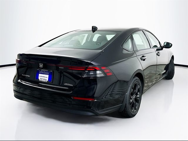 2025 Honda Accord Sedan SE