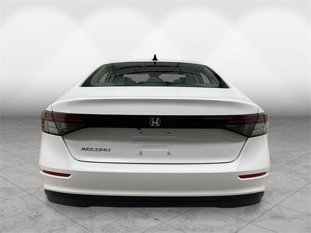 2025 Honda Accord Sedan SE