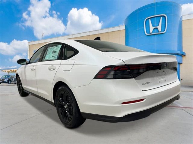 2025 Honda Accord Sedan SE