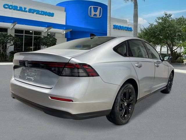 2025 Honda Accord Sedan SE