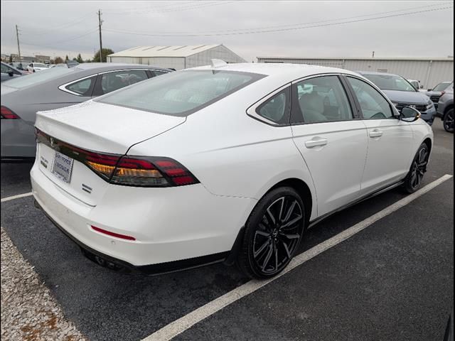 2025 Honda Accord Hybrid Touring