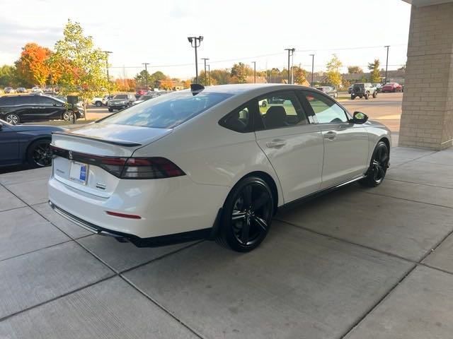 2025 Honda Accord Hybrid Sport-L