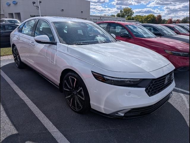 2025 Honda Accord Hybrid Touring