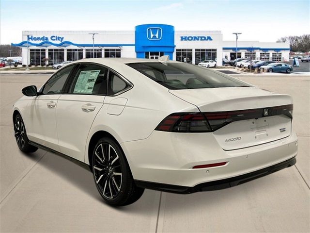 2025 Honda Accord Hybrid Touring