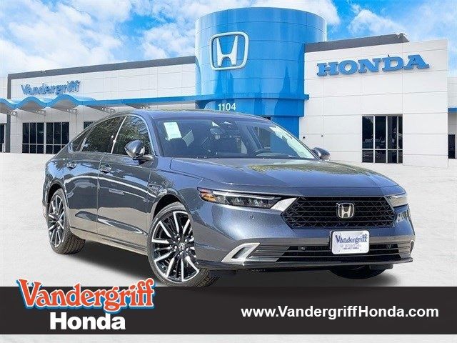 2025 Honda Accord Hybrid Touring