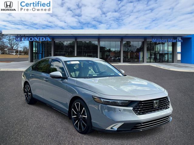 2025 Honda Accord Hybrid Touring