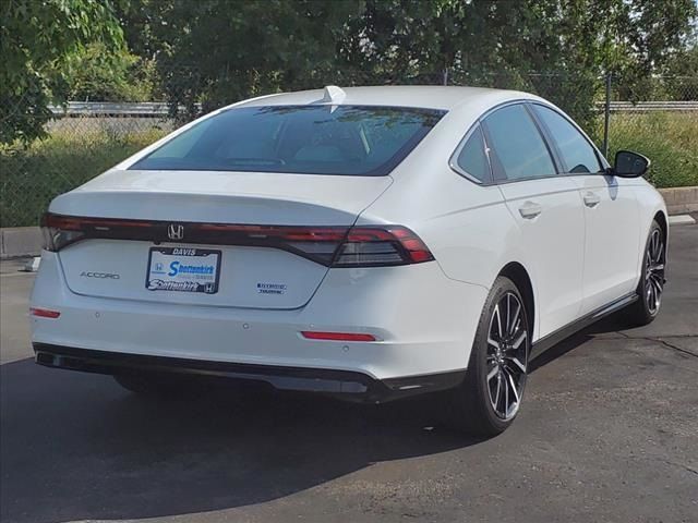 2025 Honda Accord Hybrid Touring