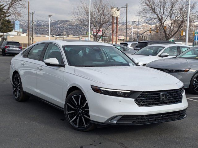 2025 Honda Accord Hybrid Touring