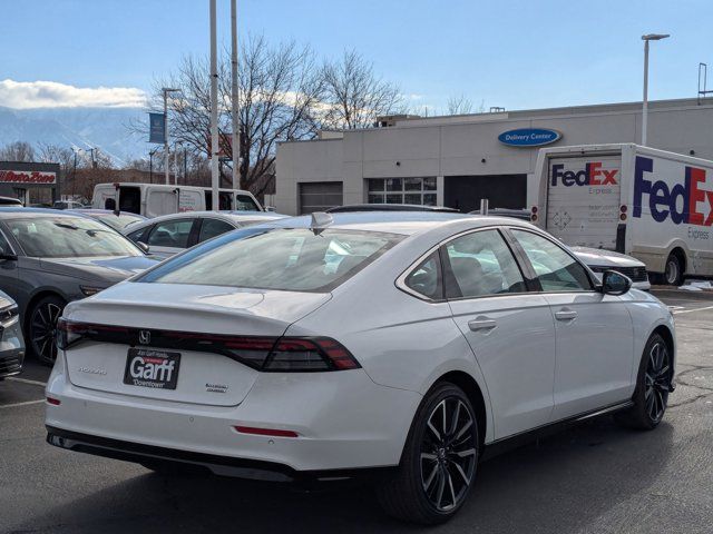 2025 Honda Accord Hybrid Touring