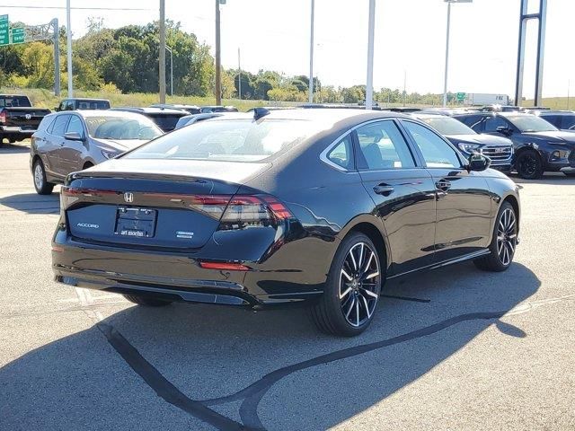 2025 Honda Accord Hybrid Touring