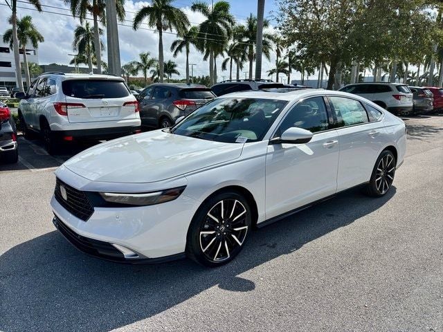 2025 Honda Accord Hybrid Touring