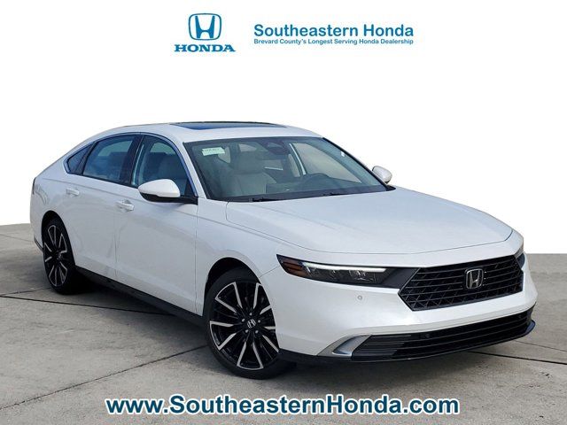 2025 Honda Accord Hybrid Touring