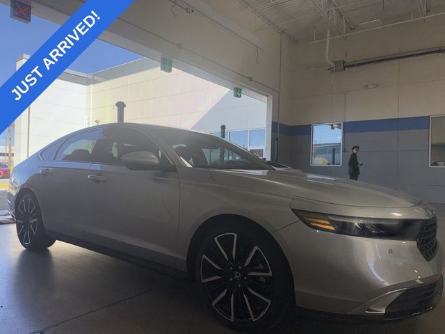 2025 Honda Accord Hybrid Touring