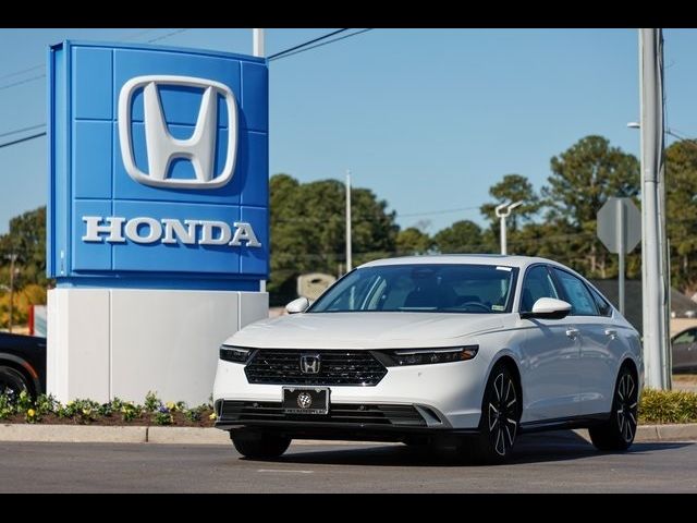 2025 Honda Accord Hybrid Touring