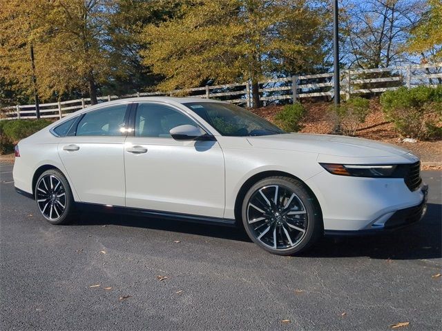 2025 Honda Accord Hybrid Touring