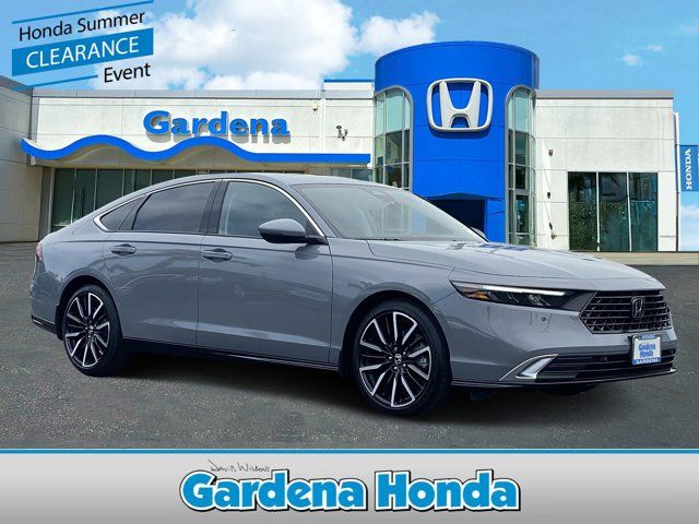 2025 Honda Accord Hybrid Touring