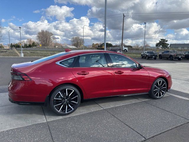 2025 Honda Accord Hybrid Touring
