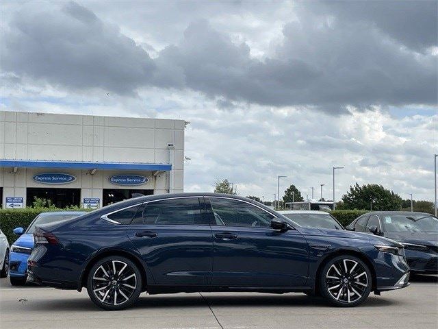 2025 Honda Accord Hybrid Touring