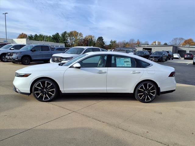 2025 Honda Accord Hybrid Touring