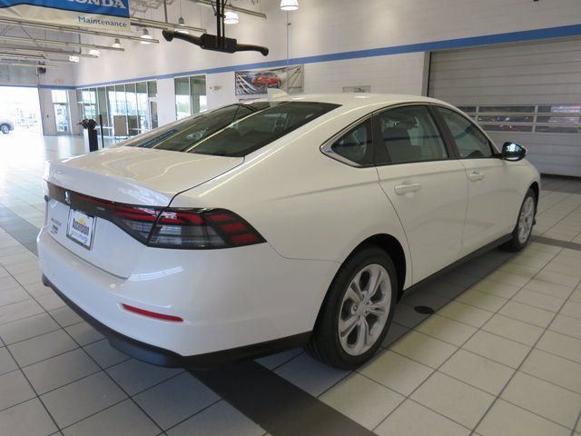 2025 Honda Accord LX