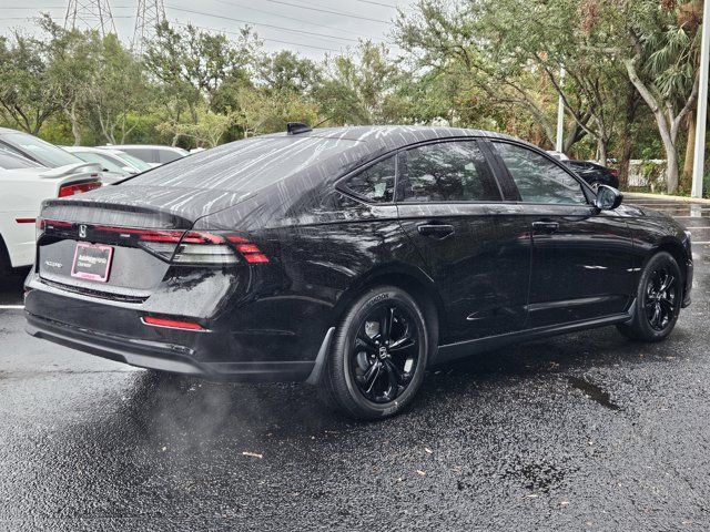 2025 Honda Accord Sedan SE