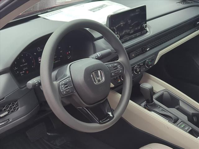 2025 Honda Accord Sedan SE