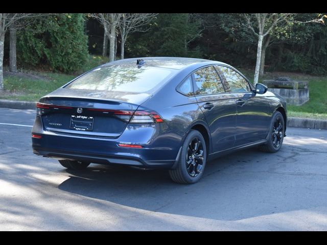 2025 Honda Accord Sedan SE