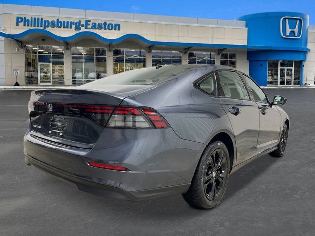 2025 Honda Accord Sedan SE