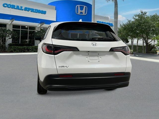 2025 Honda HR-V LX