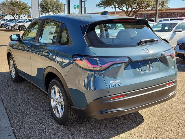 2025 Honda HR-V LX