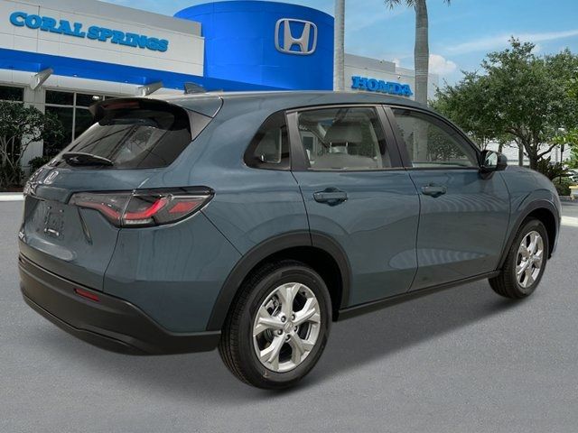 2025 Honda HR-V LX