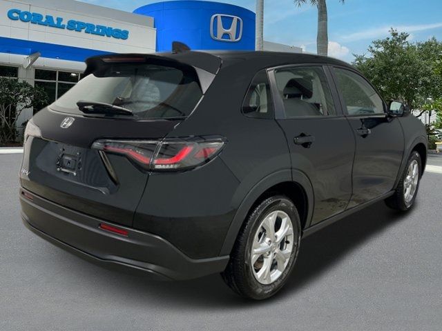 2025 Honda HR-V LX