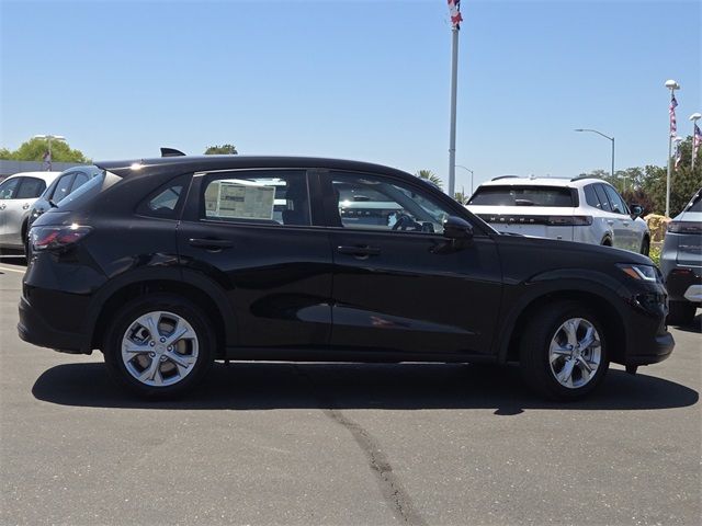 2025 Honda HR-V LX
