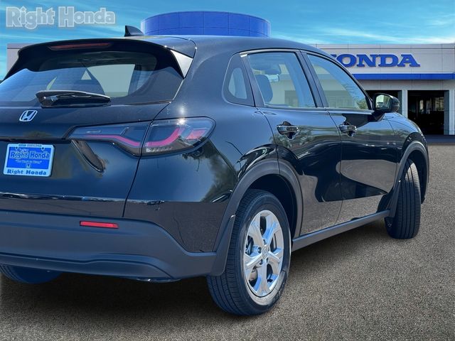 2025 Honda HR-V LX