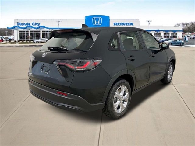 2025 Honda HR-V LX