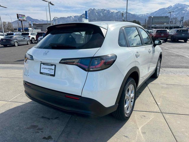 2025 Honda HR-V LX