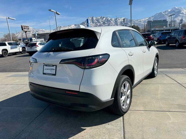 2025 Honda HR-V LX