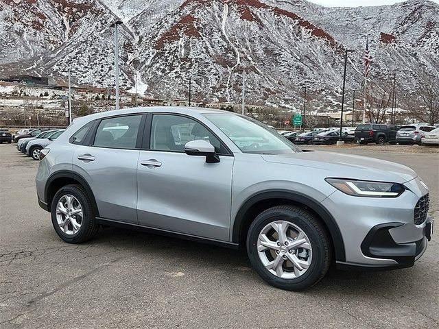2025 Honda HR-V LX