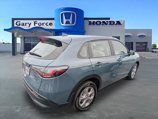 2025 Honda HR-V LX