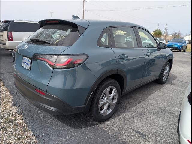 2025 Honda HR-V LX